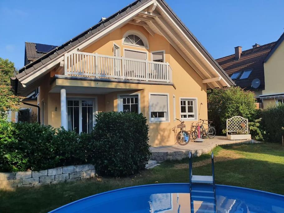 Phantastisches Haus Mit Pool Direkt In Muenchen Exteriér fotografie